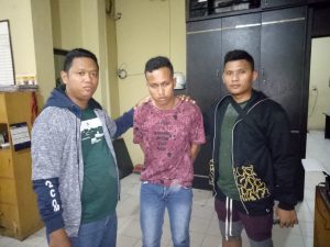 Dipinggir Jalan Sambil Pegang Sabu, Nelayan Tanjungbalai Didatangi Polisi