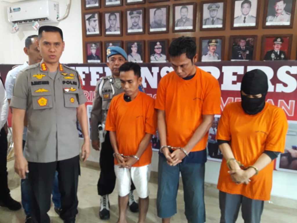 Jual Cewek Dibawah Umur ke Malaysia