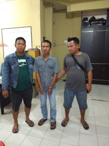 Tunggu Pembeli yang Datang Polisi, Penjual Ganja Dibekuk di Pinggir Jalan