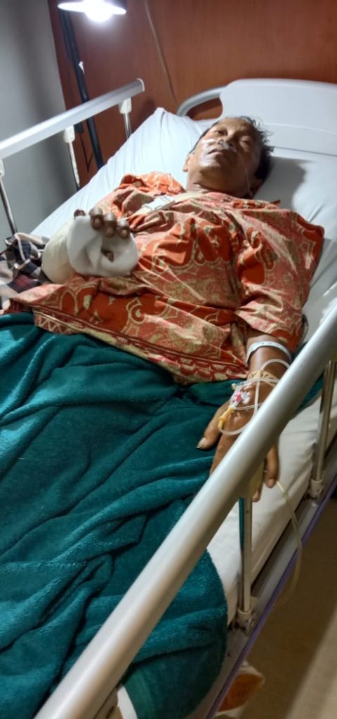 Viral…Begal Sadis Bacok Kakek 60 Tahun Pakai Celurit Hingga Sekarat