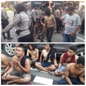 Sempat Dibakar Warga, Sarang Judi dan Narkoba di Kecamatan Kutalimbaru Digempur Polisi