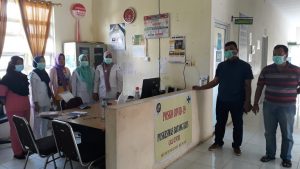 Antisipasi Virus Covid-19, Kapolsek Batang Kuis Bersama Camat Cek Kesiapan Puskesmas