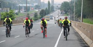 Kapolresta Deli Sedang dan Personil Jaga Kebugaran Lewat Sepeda Santai dan Senam Bersama