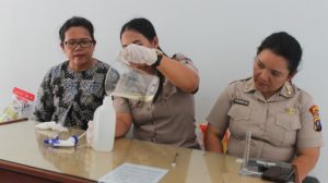Antisipasi Virus Covid-19, Polresta Deli Serdang Beri Tutorial Pembuatan Antiseptik dan Desinfektan