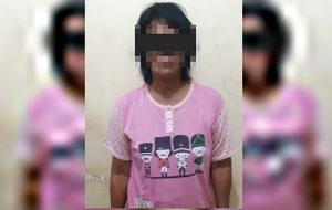 Dilaporkan Karena Menampar dan Menginjak-injak Korban, Wanita Paruh Baya Dibawa ke Polsek Beringin