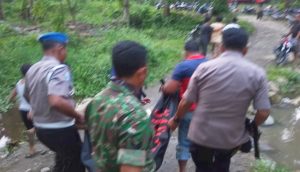 Selfie-Selfie, 2 Siswi SMP Hanyut di Pantai Salju Bangun Purba: 1 Ditemukan, 1 Lagi dalam Pencarian
