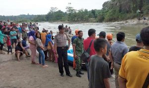Dua Cewek ABG Terpeleset dan Hanyut saat Selfie di Sungai Buaya Deli Serdang