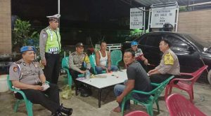 Sosialisasikan Pencegahan Virus Corona, Personil Polsek Batang Kuis Polresta Deli Serdang Kunjungi Tempat Keramaian