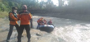 Tim Sar Gabungan Kembali Sisir Aliran Sungai Simeme Cari Korban Banjir Bandang