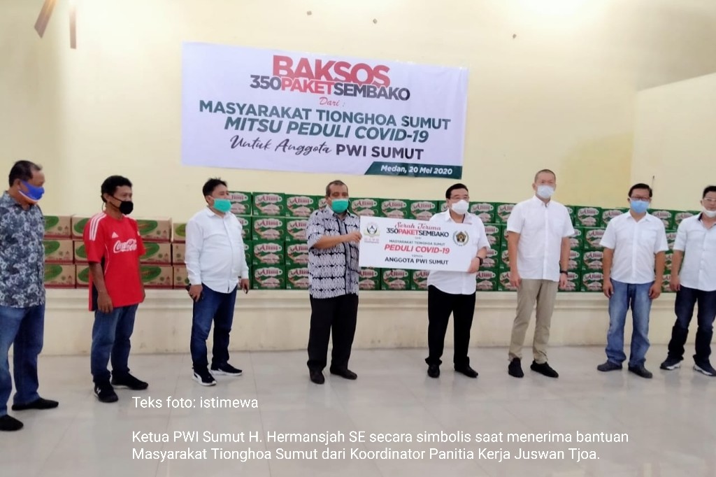 PWI Sumut Terima Bantuan Sembako dari Masyarakat Tionghoa