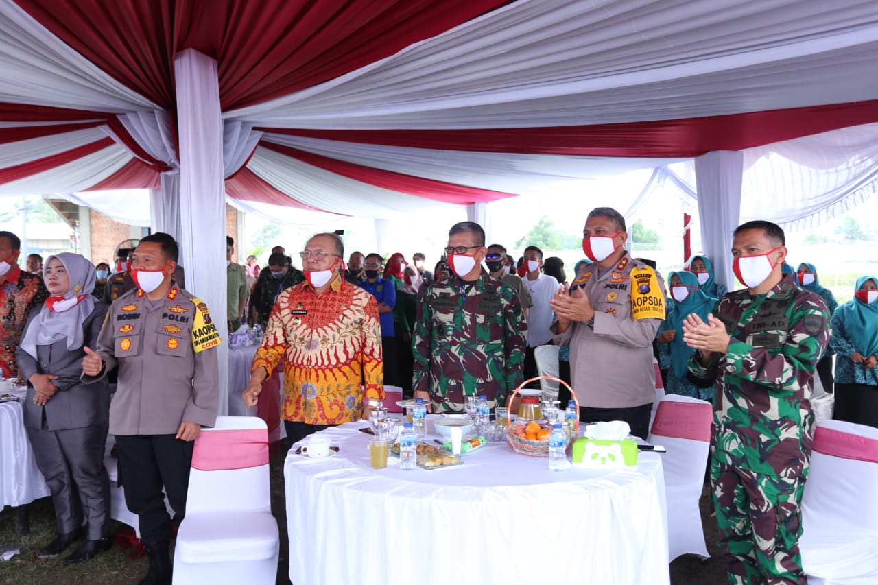 Kapoldasu dan Pangdam I/BB Pesta Panen Raya Virtual