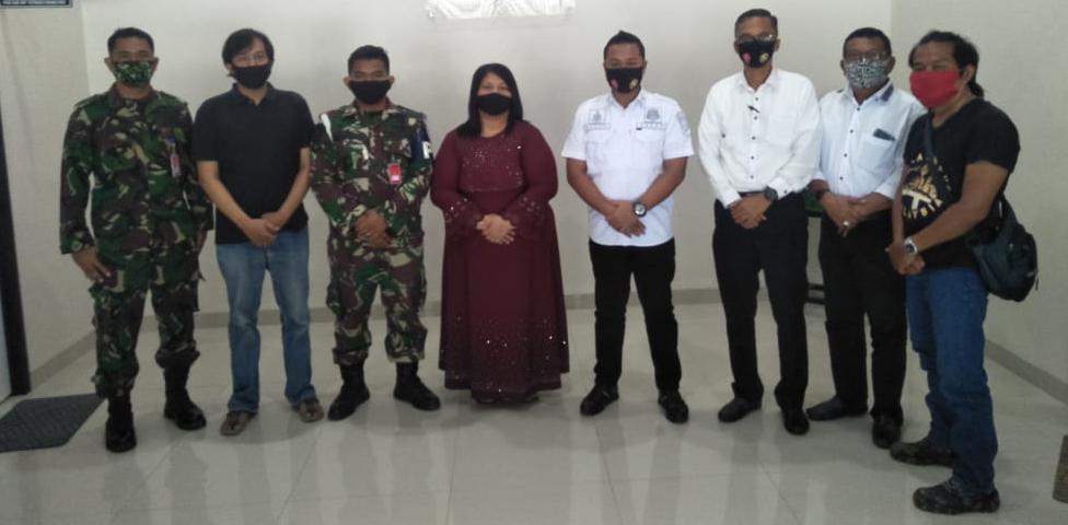 Istri Syah Robohkan Rumah Istri Sirri Dengan Escavator, Begini Penjelasannya