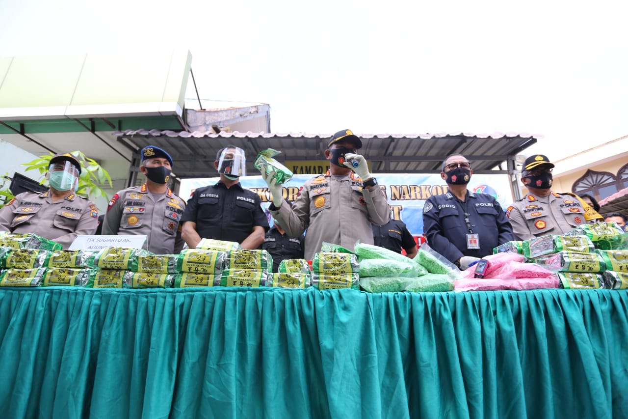 Ditresnarkoba Polda Sumut Gagalkan 123 Kg Sabu dan 50 Butir Pil ekstasi