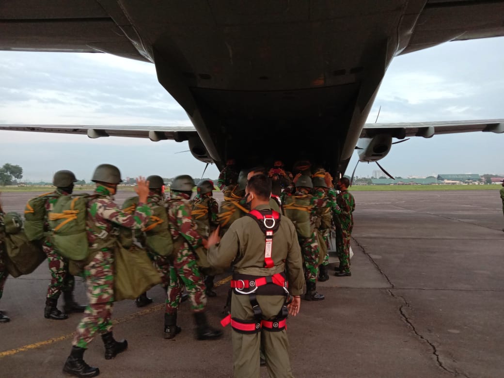 Peterjun Jajaran Wing III Paskhas di Medan Berangkat Dalam Latihan Jalak Sakti 2020 di Banda Aceh.