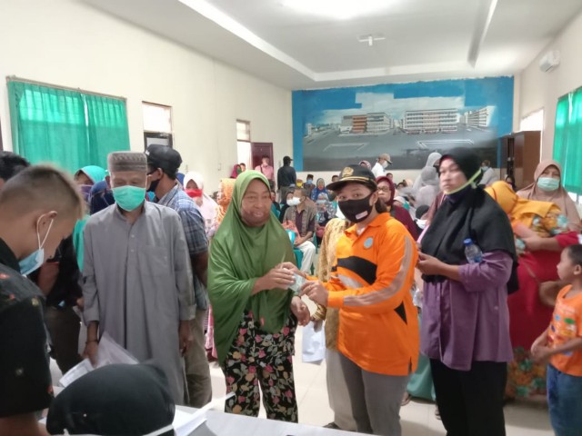 460 Warga Kurang Mampu di Kota Kisaran Barat Terima bantuan Dari Baznas Asahan