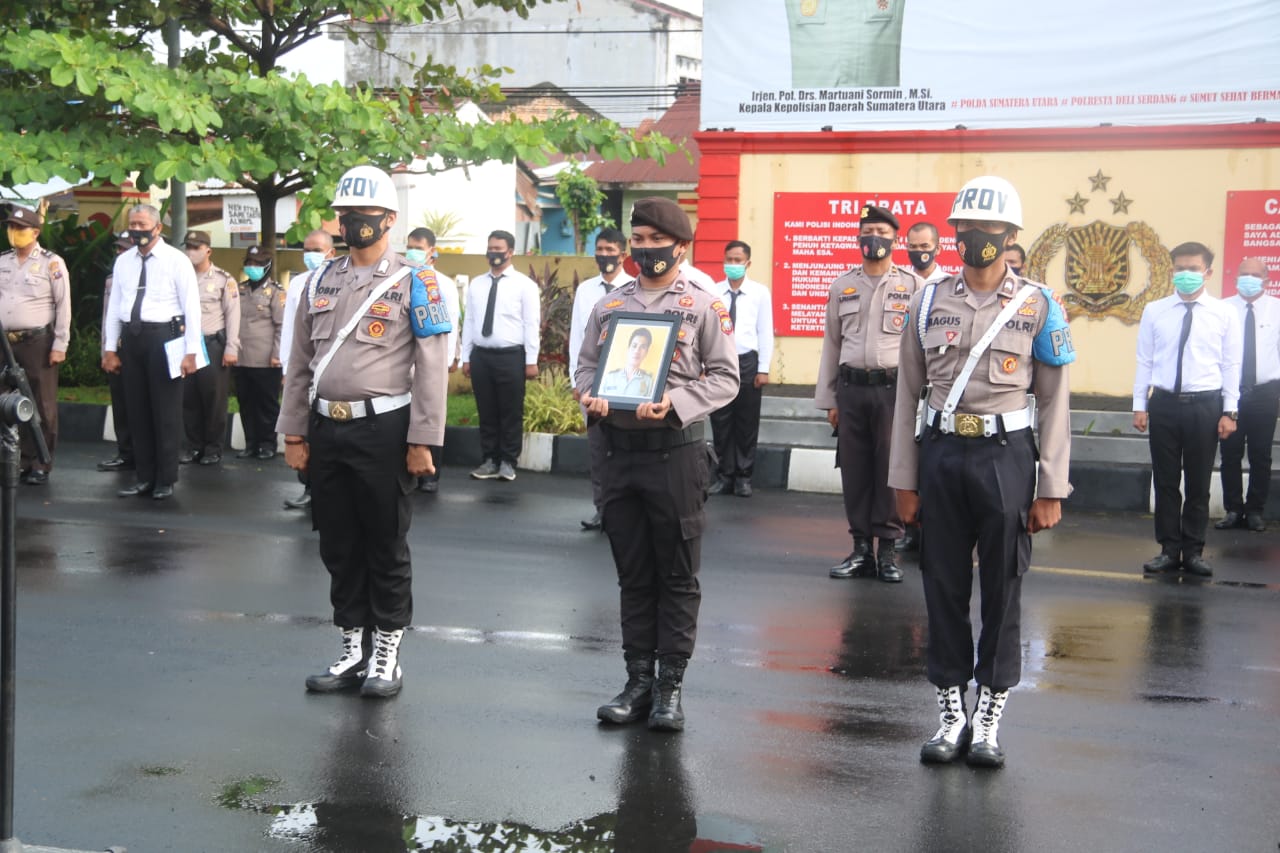 Melanggar Kode Etik, Bripka FS Diberhentikan Tidak Dengan Hormat