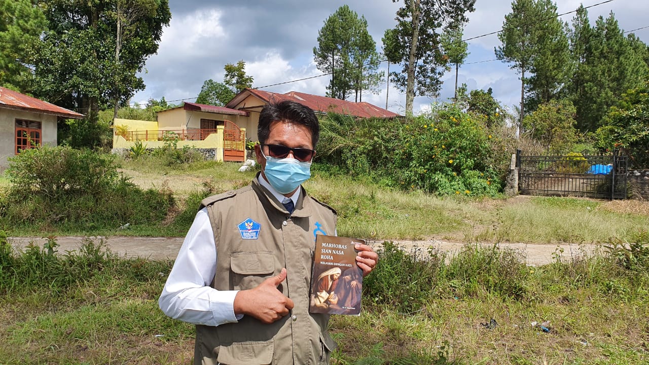 Di Masa Covid-19, Deonal Sinaga Produktif Tulis Buku