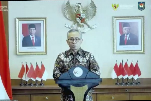 OJK Beri Penghargaan Kepada Tokoh yang Dianggap Punya Peran Penting