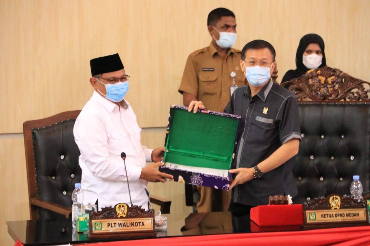 DPRD Medan Serahkan Hasil Reses Pertama Tahun 2021 ke Pemko