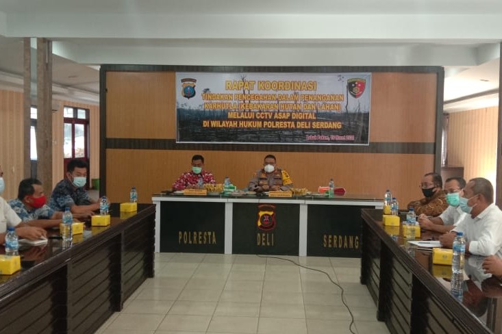 Polres Deli Serdang Sosialisasi Pencegahan Karhutla Melalui CCTV Asap Digital