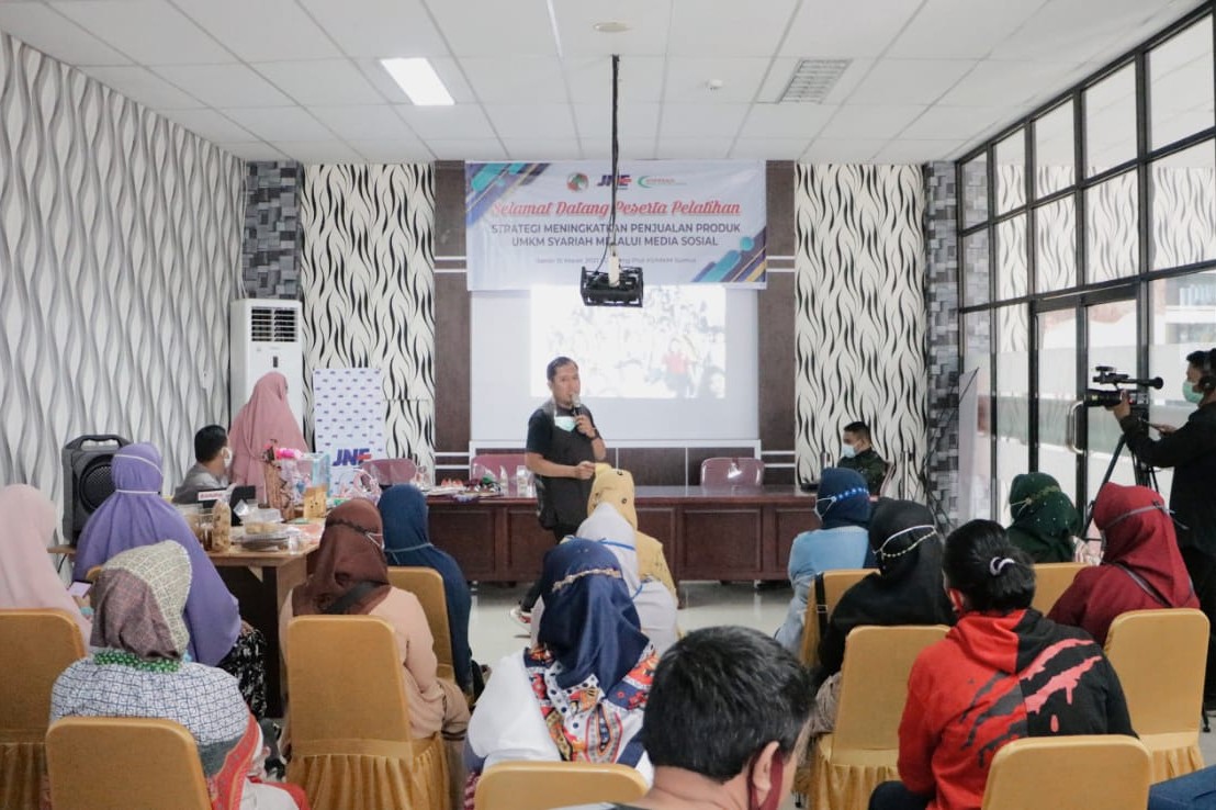 Melalui Pasar Digital, JNE Medan Dukung Koperasi UMKM di Sumut