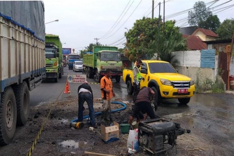 Jalan Rusak, Sat Lantas Polresta Deli Serdang Surati Pemprovsu dan Pemkab