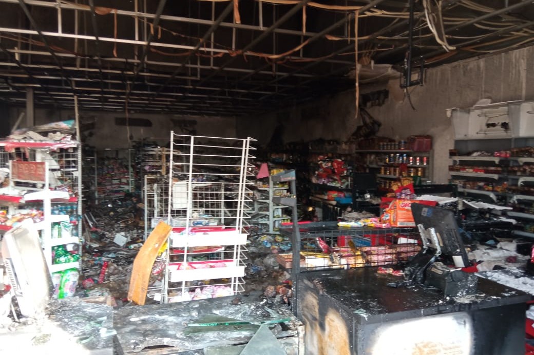 Akibat Korsleting Listrik, Gerai Alfamidi di Desa Bintang Meriah Rugi 700 Juta