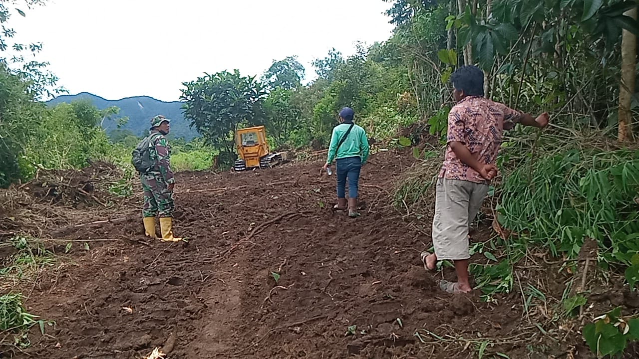 Kejar Target, Pembuatan Jalan di Desa Aornakan 2 Phakpak Barat Capai 43,1%