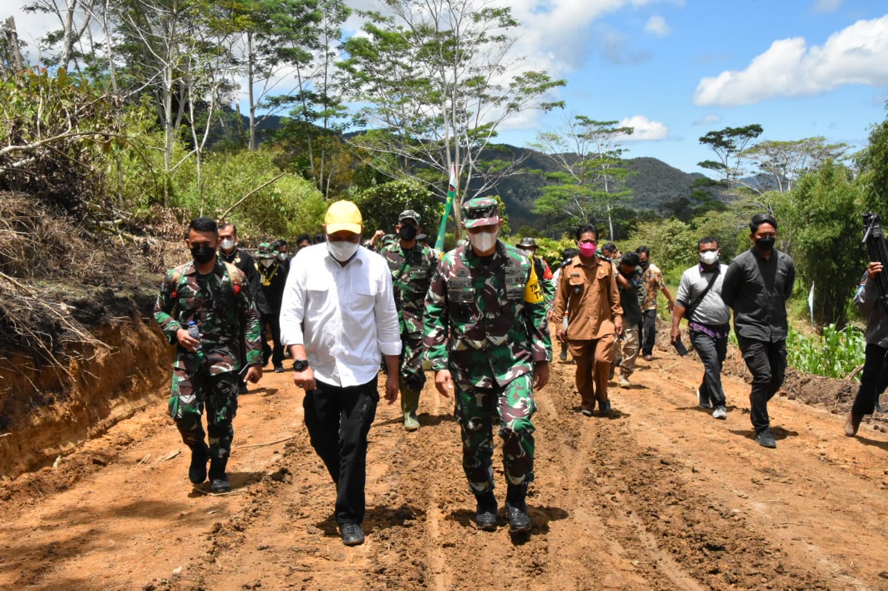 Tim Wasev Mabesad Tinjau Pelaksanaan TMMD Ke-112 Kodim 0206/Dairi