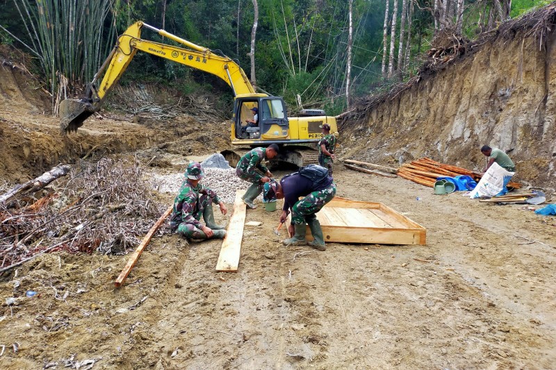 Pembuatan Jalan di Pakpak Barat Siap Dalam Waktu Dua Pekan