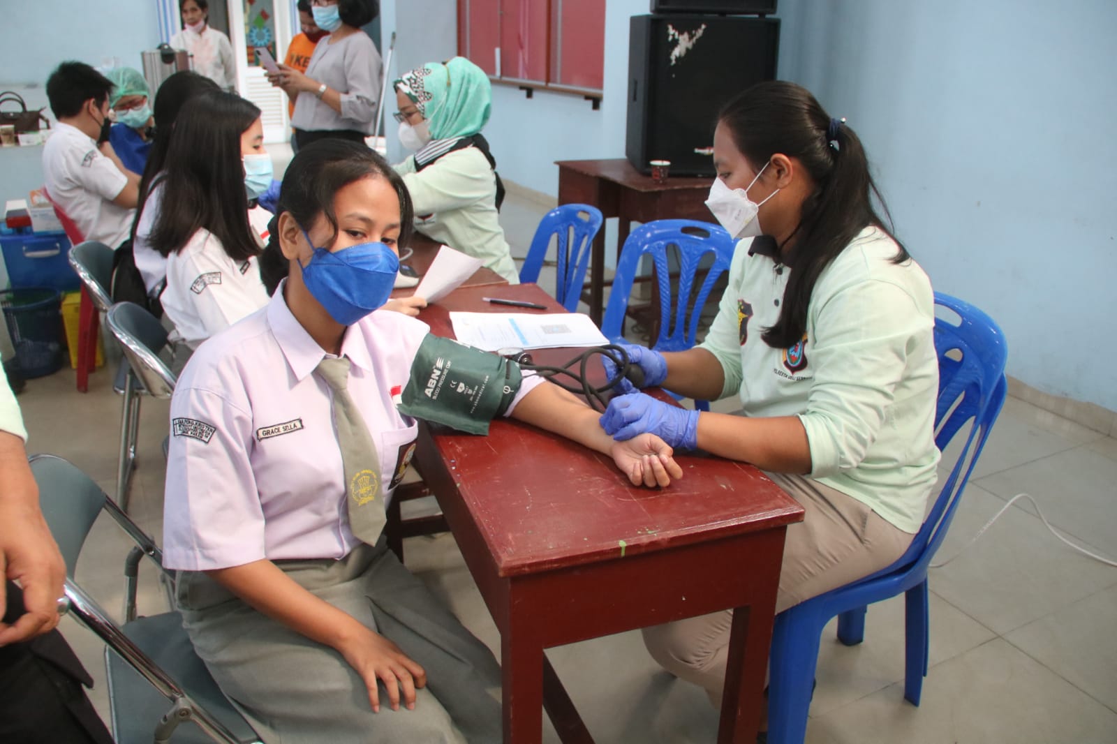 Polresta Deli Serdang Vaksinasi Pelajar di Sekolah Methodist Lubuk Pakam