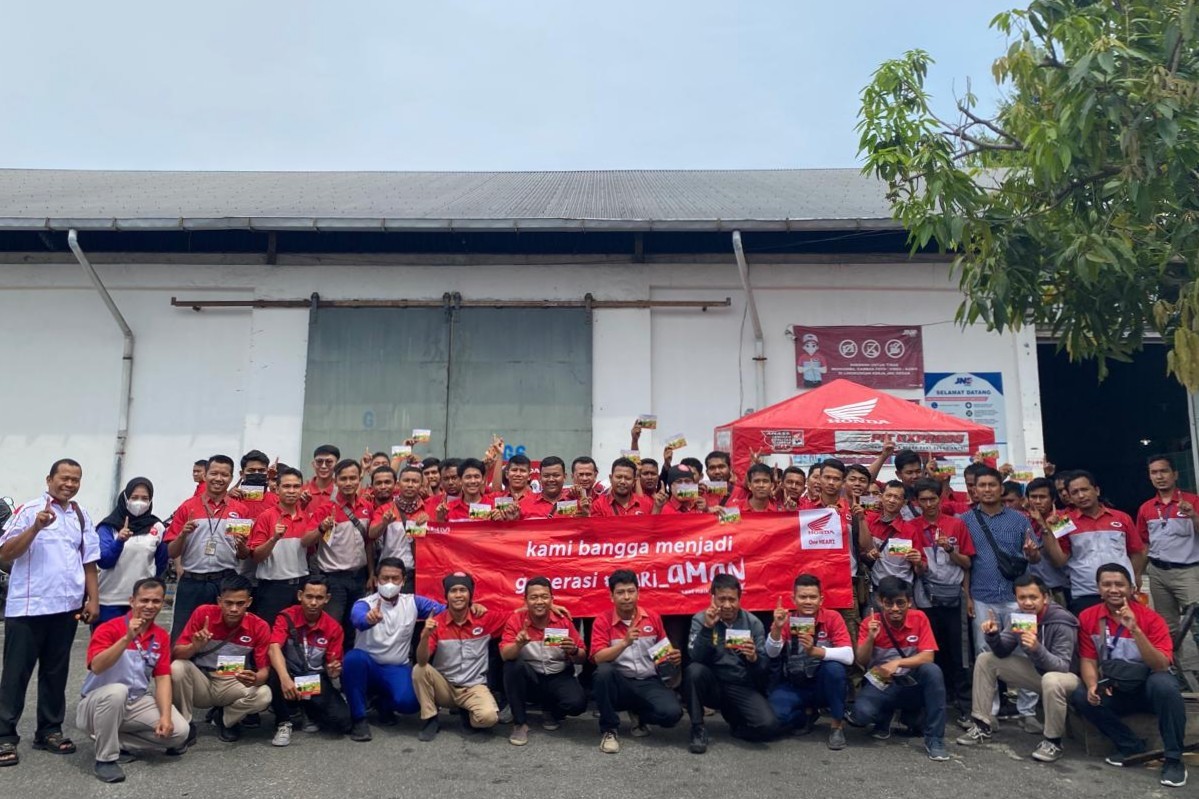 Kurir JNE Medan Ikuti Edukasi Safety Riding dari Indako Honda Sumut