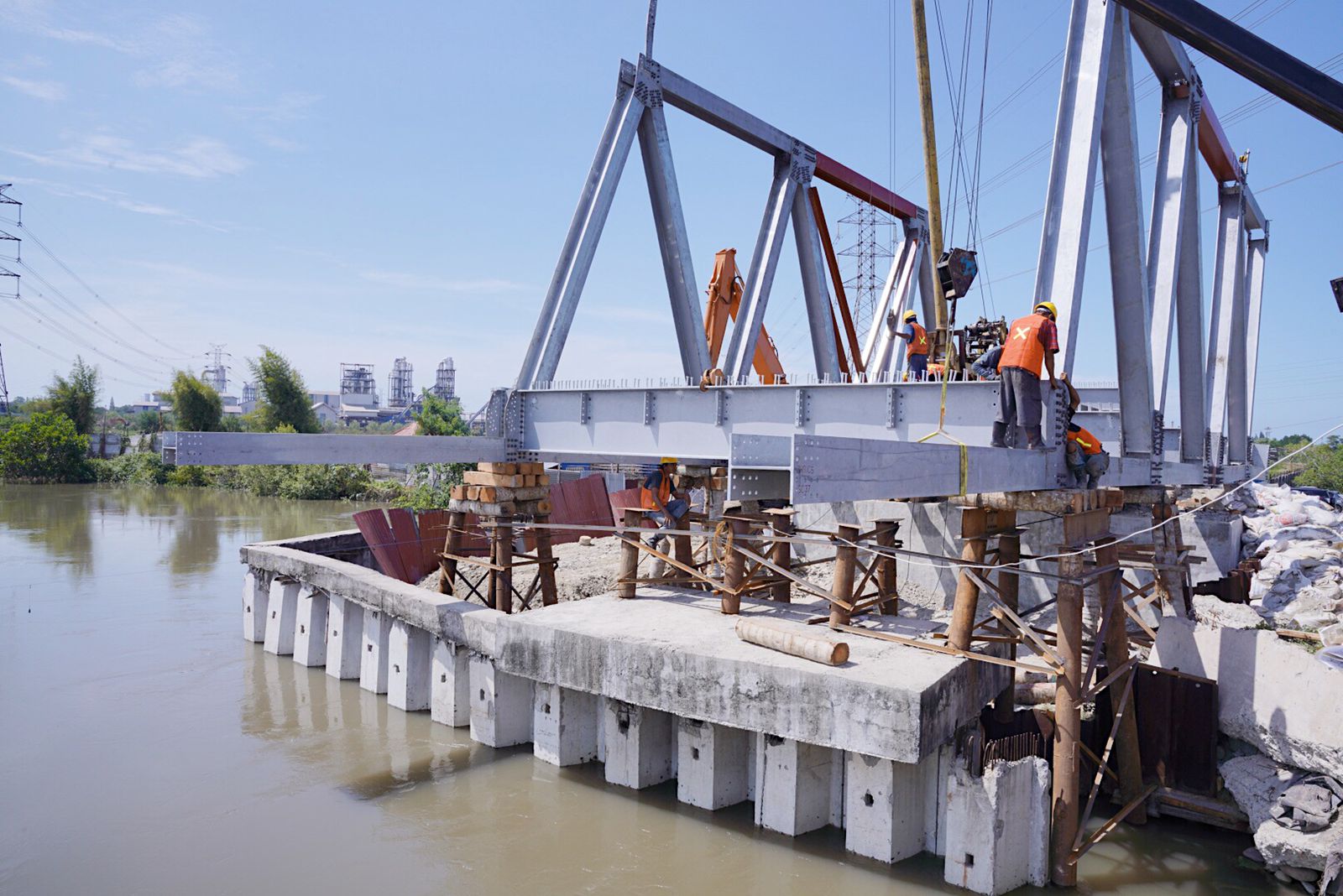 Pembangunan Jembatan Sicanang Capai 30 Persen, Ditargetkan Selesai Akhir Tahun 2022