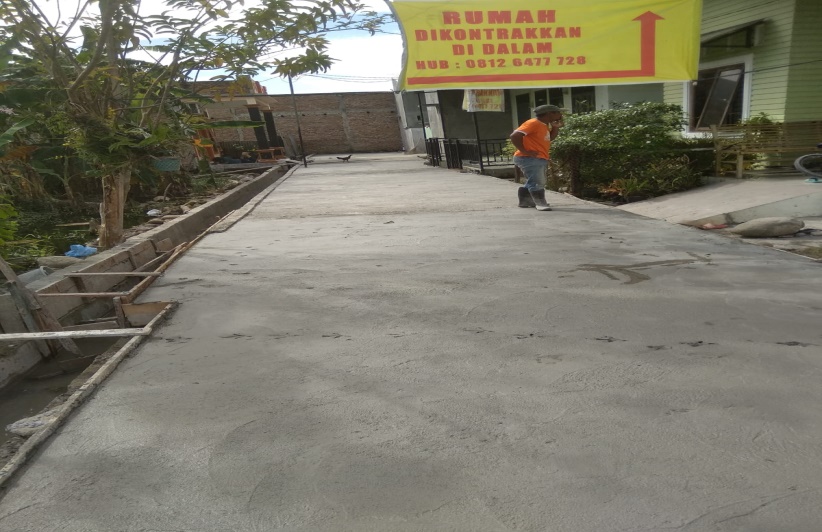 Manfaatkan Dana Kelurahan, Bangun Jalan dan Drainase di Dalam Gang