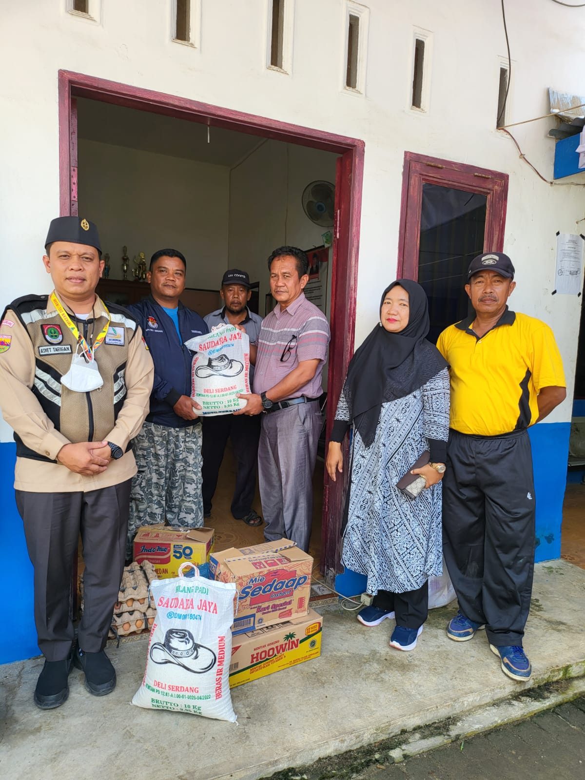Tiga Kecamatan di Deli Serdang Terendam Banjir, Korwil SD Tanjung Morawa Berikan Bantuan Sembako