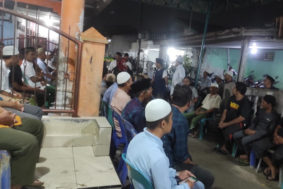 Sampai Malam Ketiga, Ribuan Warga Padati Kediaman Almarhum Abang Ketua Pewarta