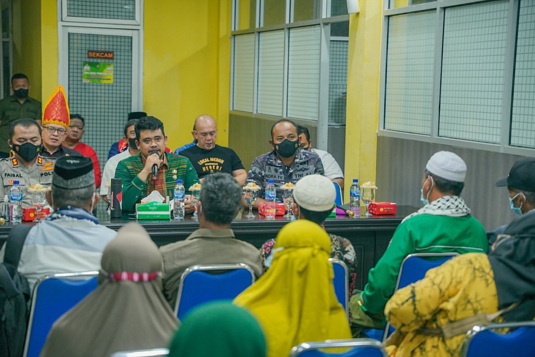 Warga Minta Bobby Nasution Selesaikan Masalah Tawuran, Narkoba & Banjir di Belawan
