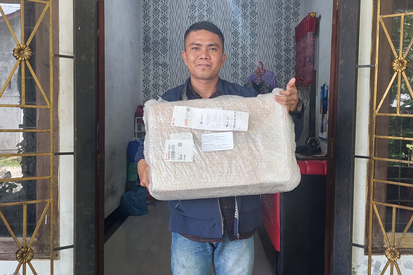 Wartawan ArmadaBerita.Com Juarai Lomba Nulis Jurnalistik Shell