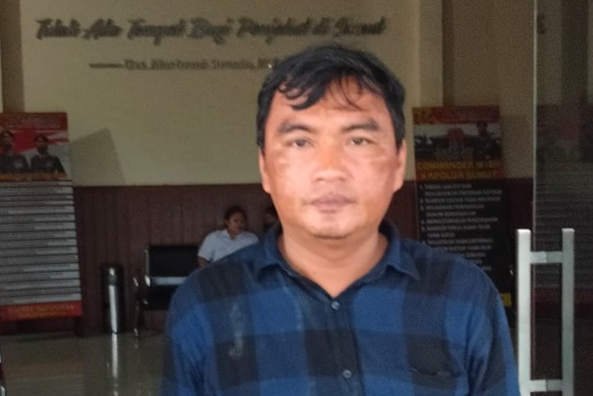 Tegur Pengendara Motor Tabrak Kucing, Wartawan Dikeroyok Sekelompok Warga di Marindal