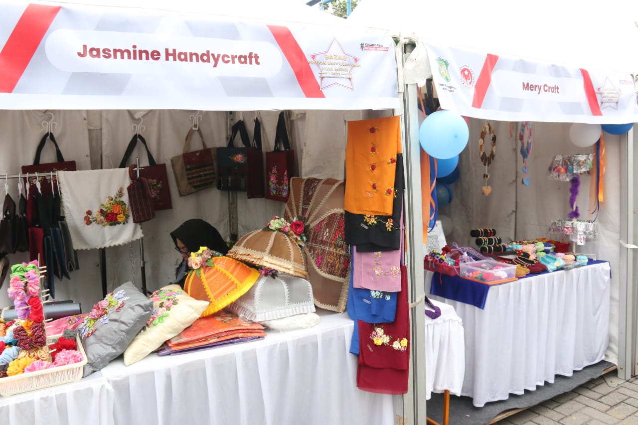Kembangkan UMKM Naik Kelas, Dinas Perdagangan Kota Medan Gelar Bazar Unggulan di Tembung