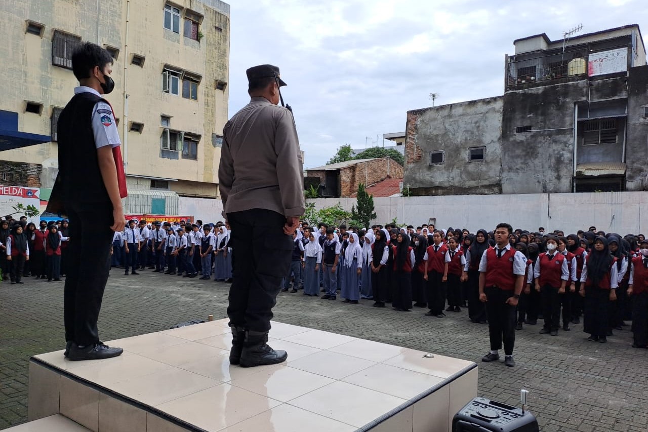 Imbau Pelajar Agar Tidak Terlibat Tawuran, Polsek Medan Timur Go To School