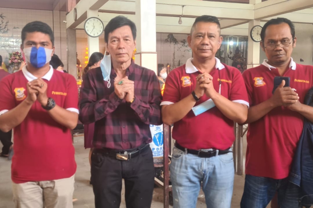 Ketua Candi Buddha Senang Dikunjungi Ketua Pewarta pada Tahun Baru Imlek