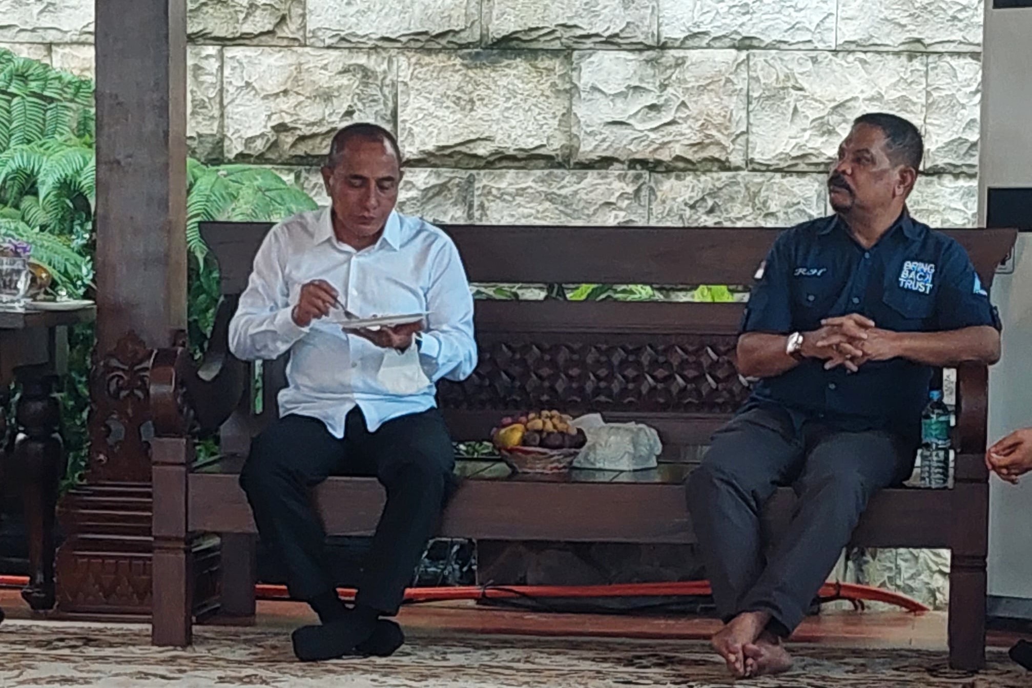 Edy Rahmayadi Sulangi Rahudman pada Milad ke 64, Digadang Maju Sumut I dan DPR RI