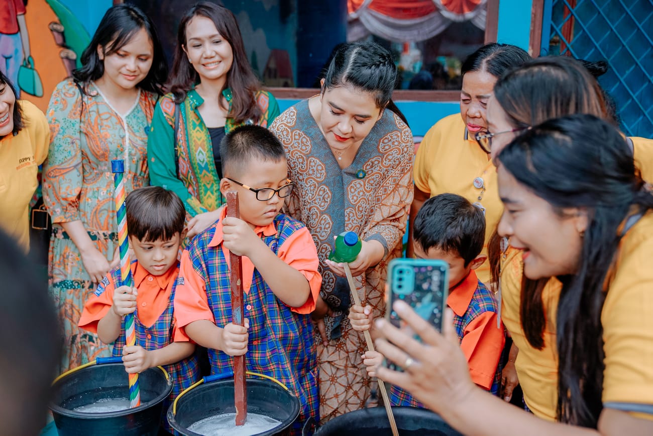 Bunda PAUD Apresiasi Sekolah Bharlind Buat Market Day
