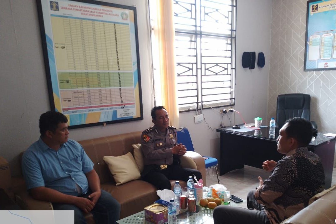 Lapas Narkotika Pematangsiantar Terima Kunjungan Kapolsek Raya