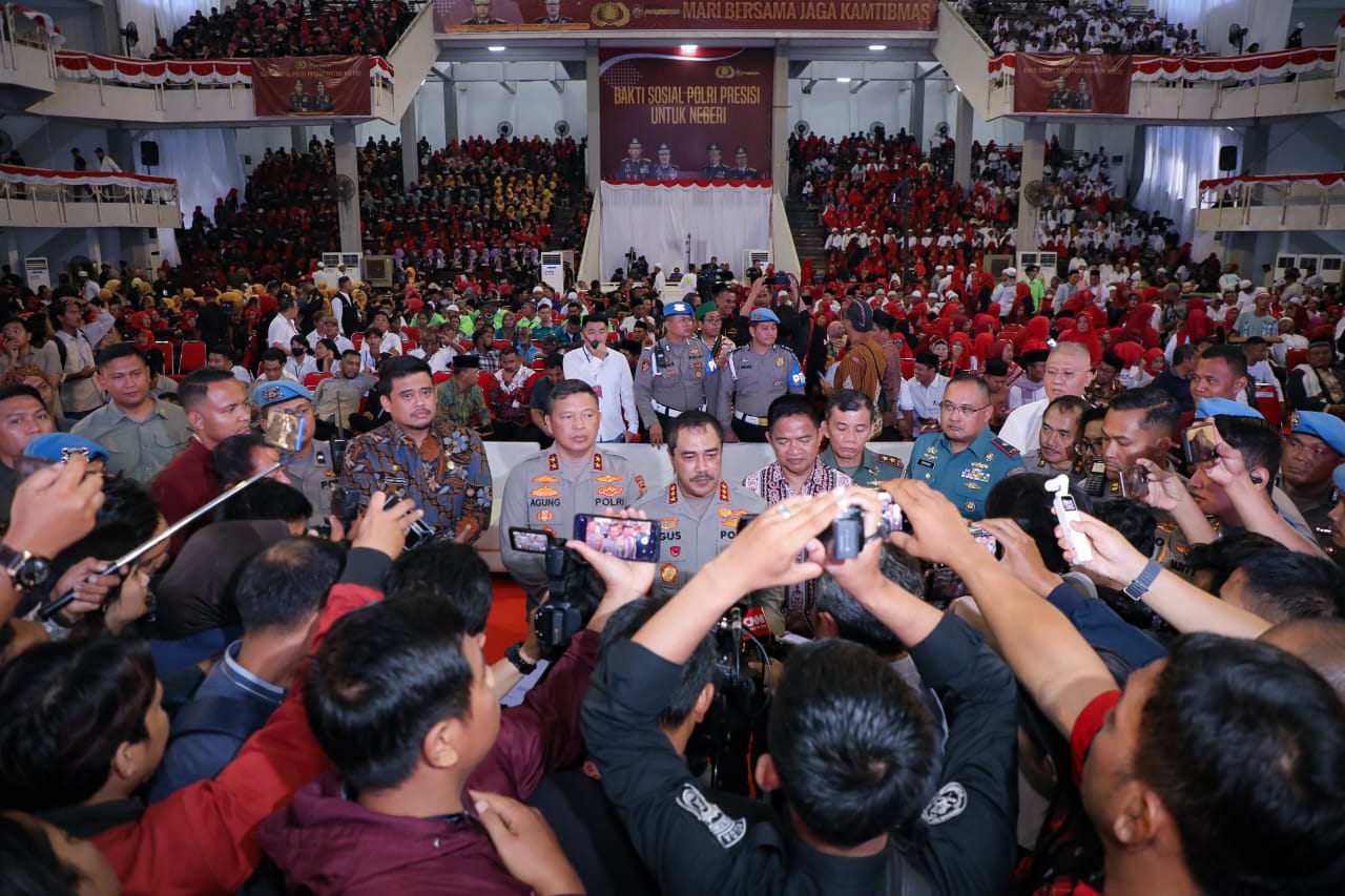 Wakapolri Sapa Warga Sumut, Kapolrestabes Medan Ikut Kawal dan Hadiri Bakti Sosial