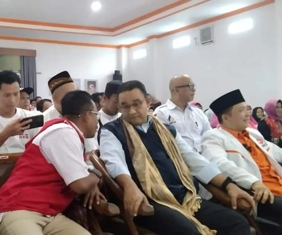 Pembukaan Kampanye Pemilu 2024: Anies Mulai dengan Doa dan Kenangan di Tanah Merah