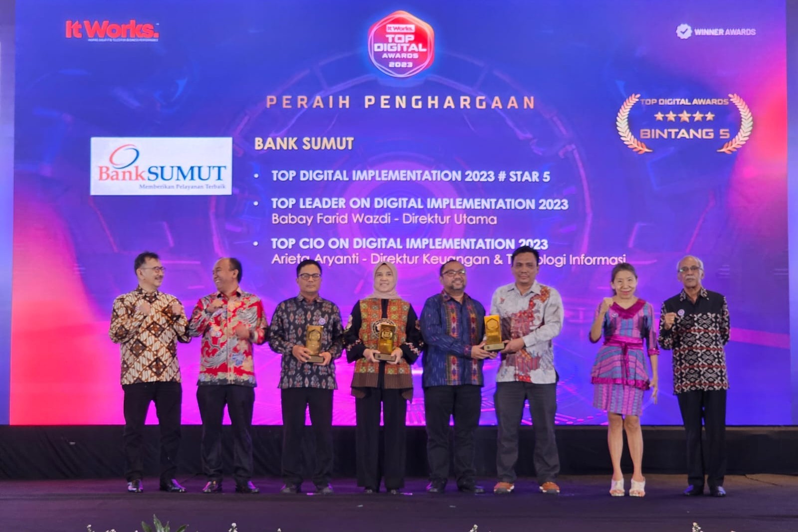 Bank Sumut Raih 3 Penghargaan Top Digital Awards 2023