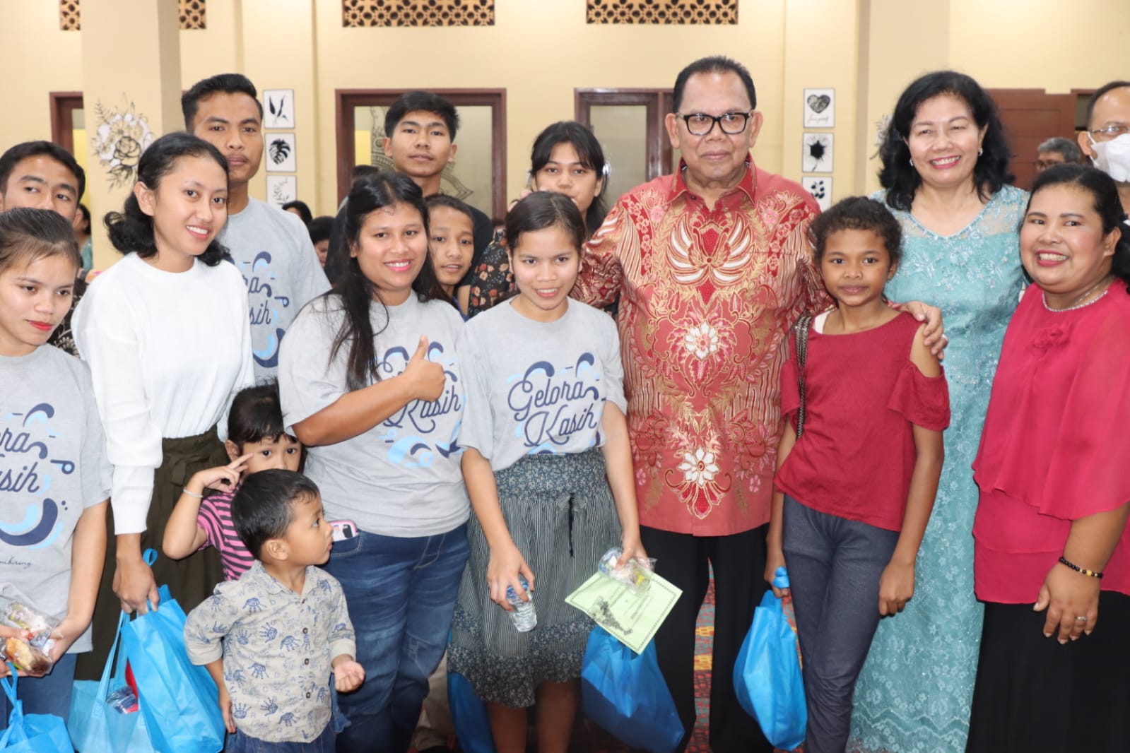 Rayakan Ulangtahun Baskami Bagikan Hadiah ke Anak Panti Asuhan