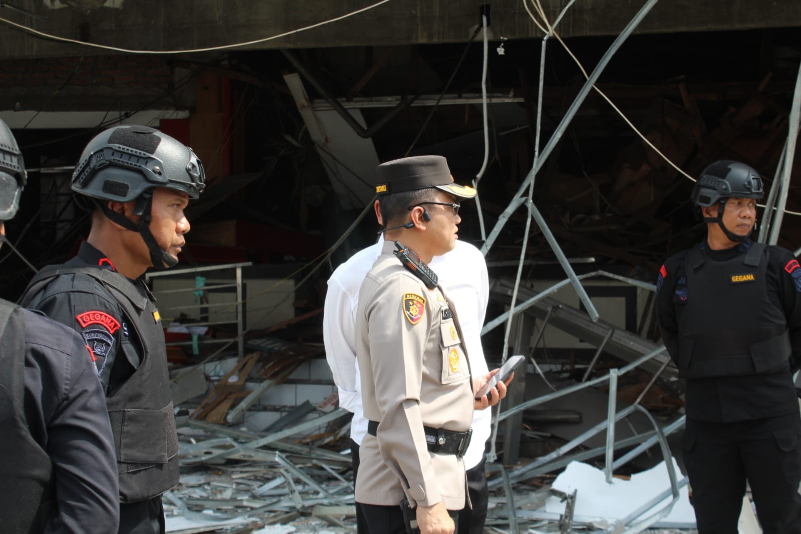 Ledakan di Depan Showroom di Medan Bukan Bom, Tapi Pipa Gas Bawah Tanah